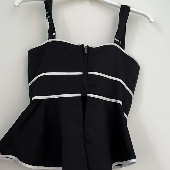 Bebe top - Picture 2 of 4